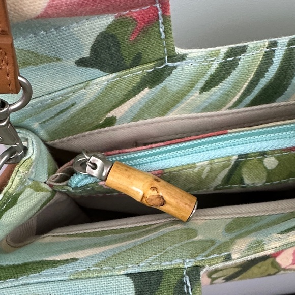 Fossil Floral Canvas Shoulder Bag Bamboo Handle Green Pink Tropical Purse - Picture 7 of 10